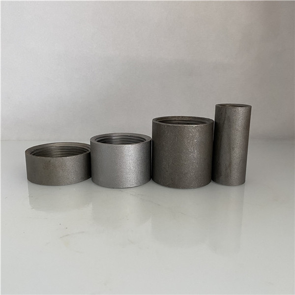 API Line Black Steel Pipe Coupling - Image 4