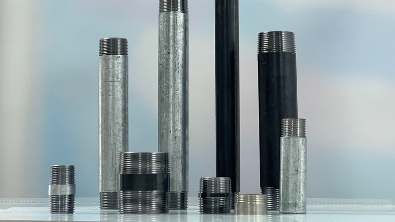 ready cut pipe and pipe nipple